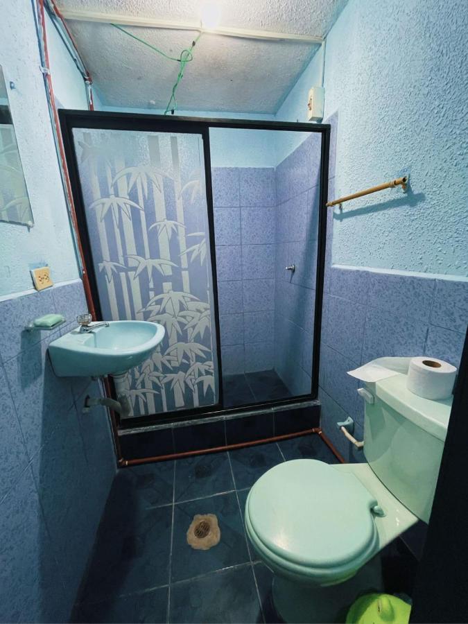 Casa Hospedaje Puyo Bagian luar foto