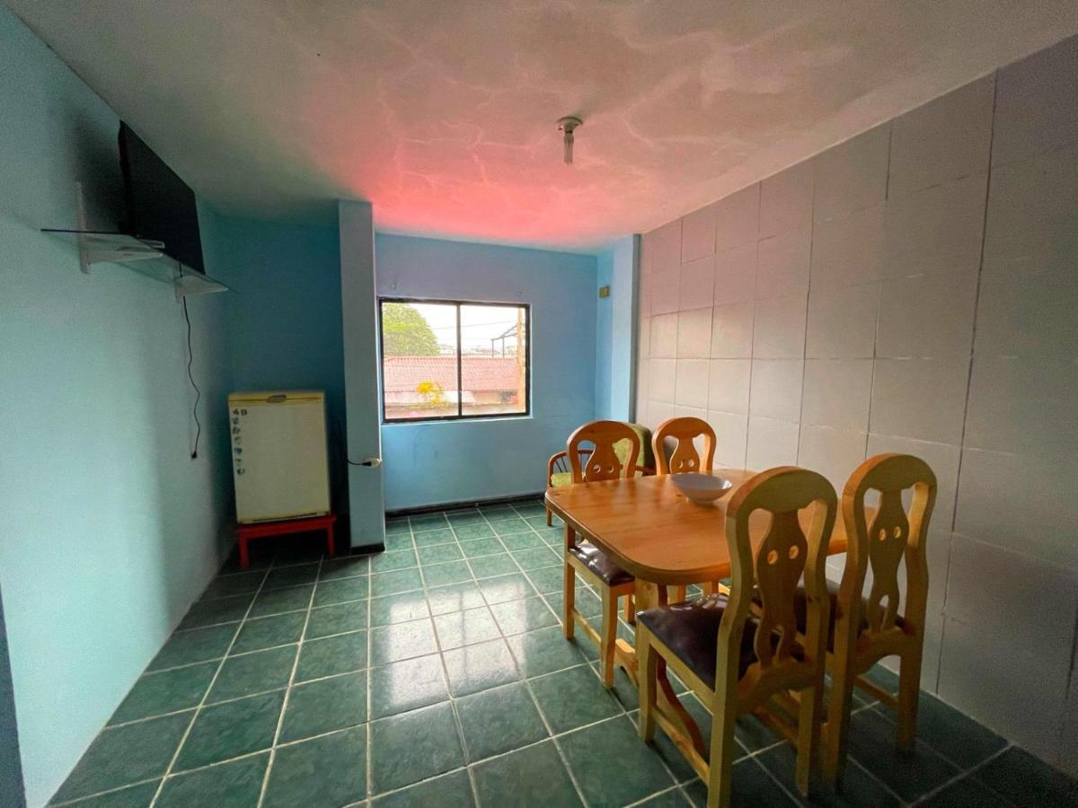 Casa Hospedaje Puyo Bagian luar foto